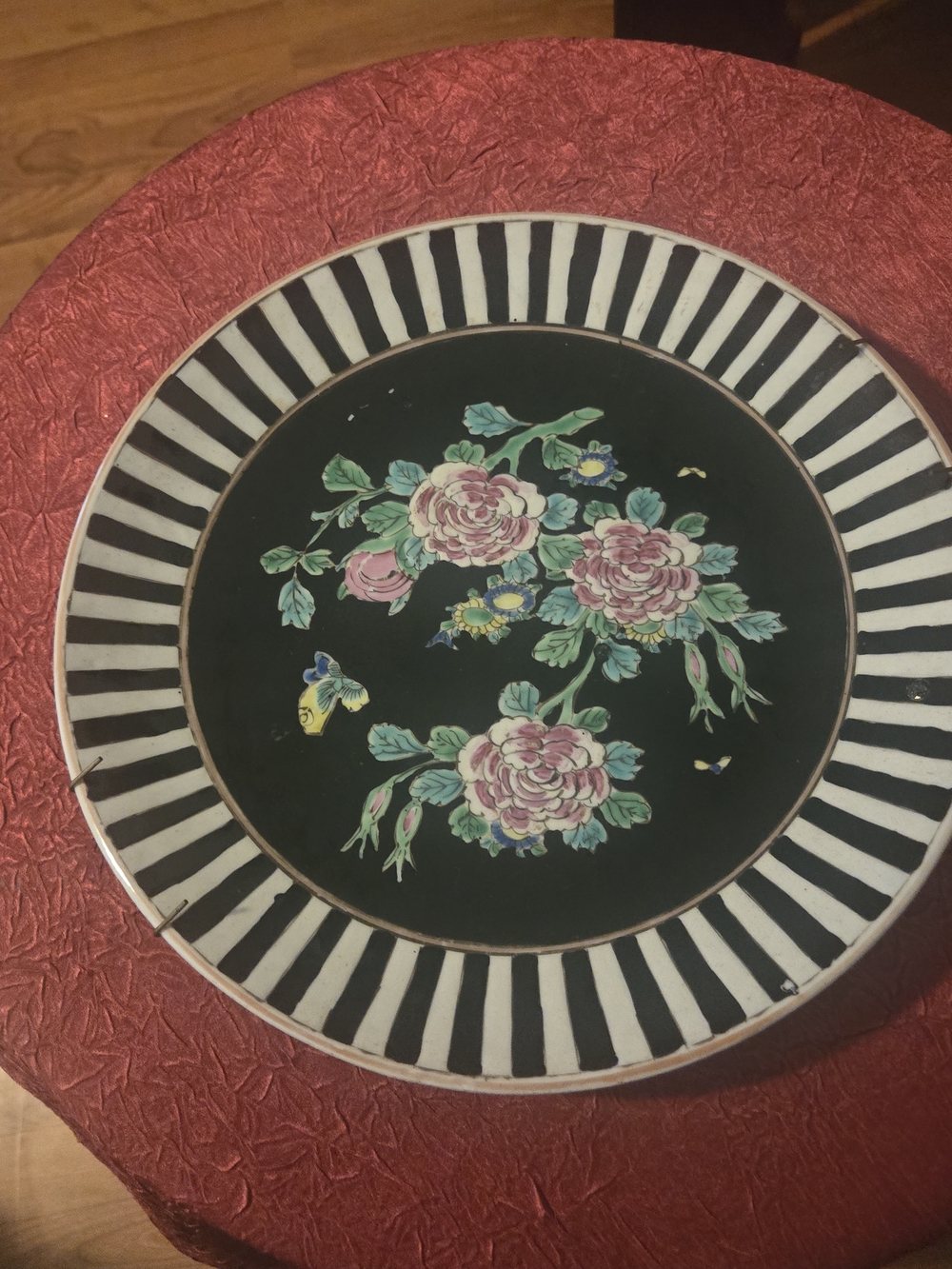 Hand-Painted Floral Ceramic Charger Plate - Black with Pink Blooms